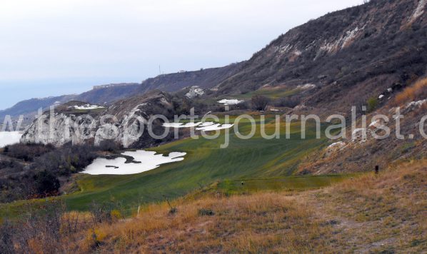 thracian-cliffs-10th-hole-2