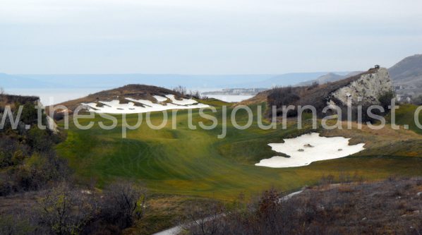 thracian-cliffs-11th-hole