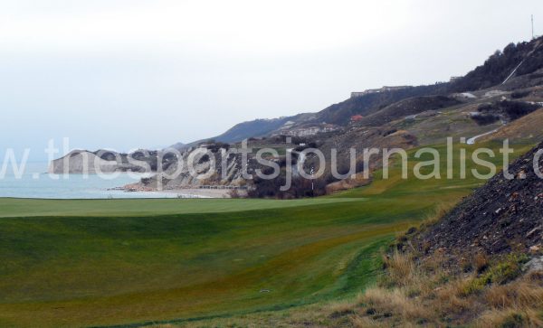 thracian-cliffs-3rd-hole-2