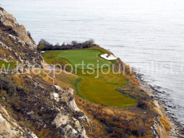 thracian-cliffs-6th-hole-3
