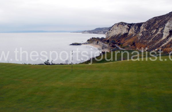 thracian-cliffs-7th-hole-3