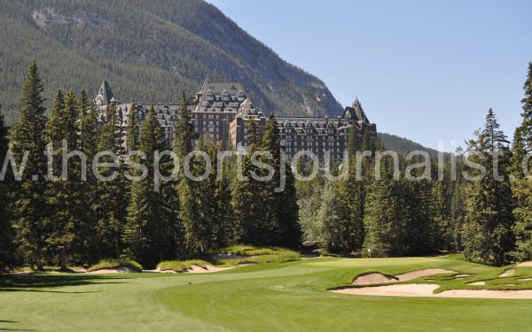 banff-springs-st-14th-hole-4